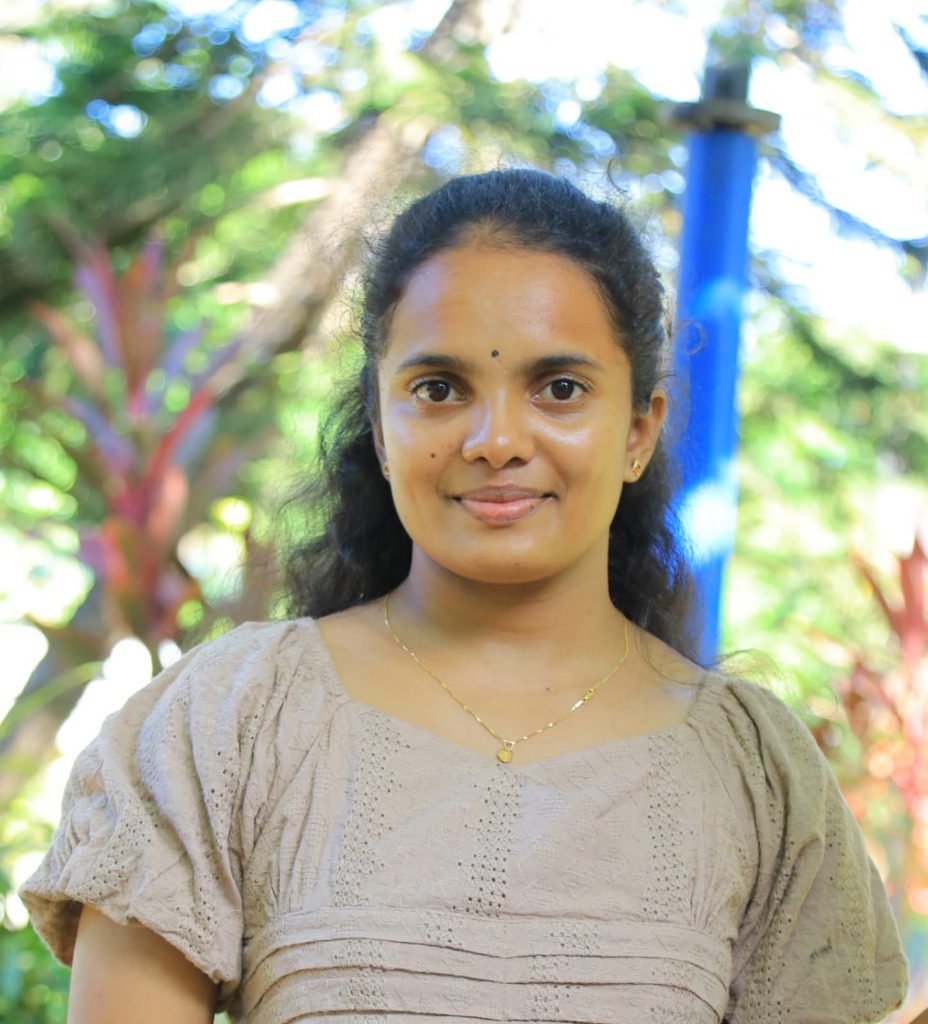 Sahana Ravichandran — UI/UX Designer & Software Engineer
